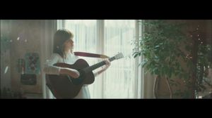 Gabrielle Aplin - Panic Cord