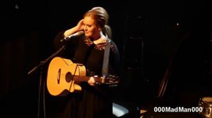 Adele Someone Like You (Paris Live Concert)