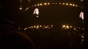 rolling in the deep + someone like you (talk + finale) - adele live 2017