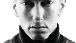 Dr. Dre feat. Eminem & Skylar Grey - I Need A Doctor