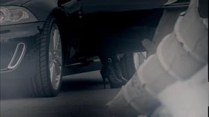 Nicki Minaj - Fly ft. Rihanna