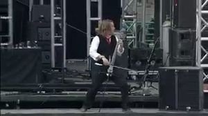 Skillet - Awake And Alive