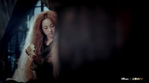 2NE1 - It Hurts (2010)